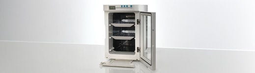Thermo Scientific™ Heratherm™ kompakte mikrobiologiske inkubatorer